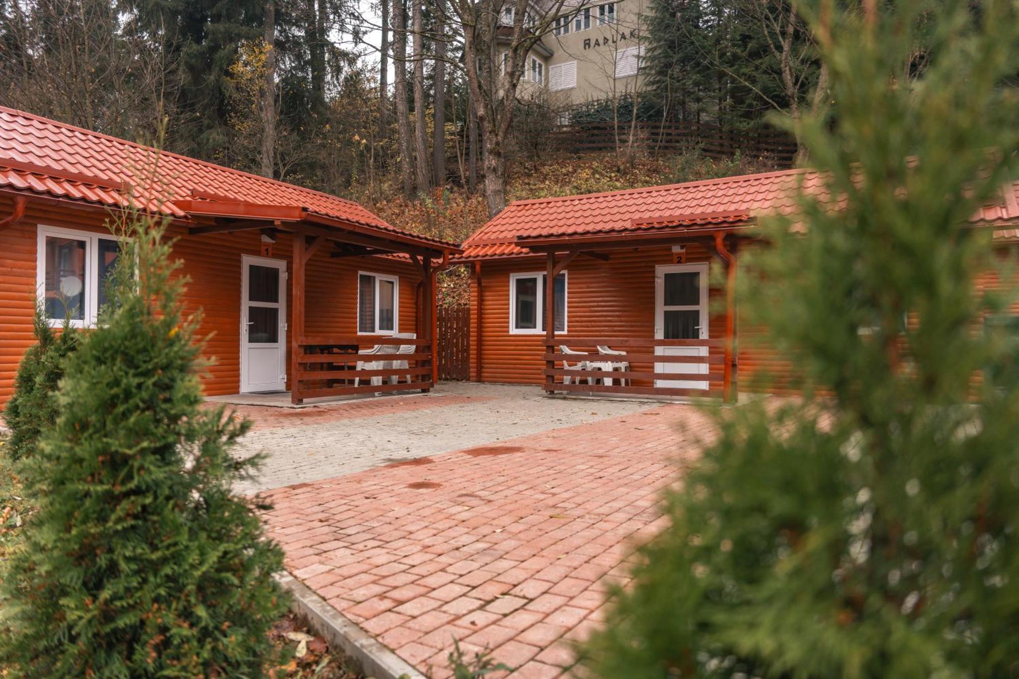 Vila Bradul 红湖 外观 照片